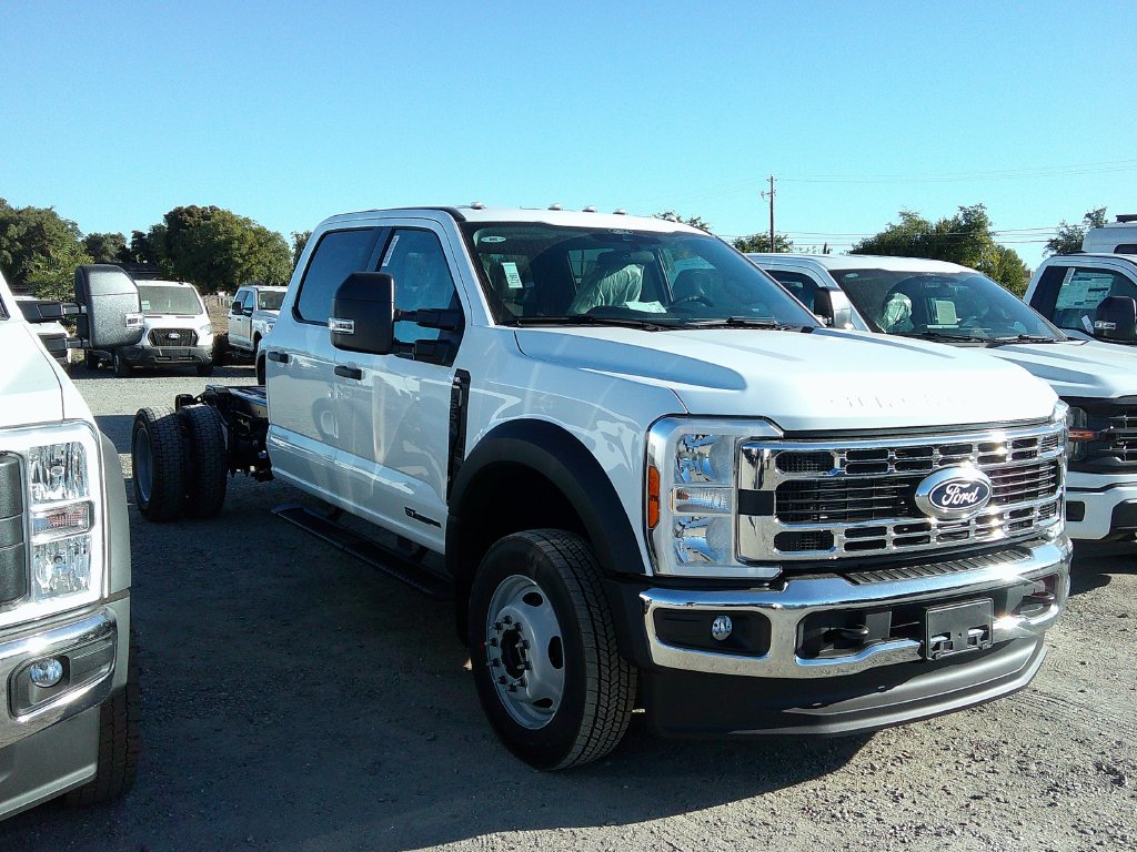  Ford F-550 Chassis