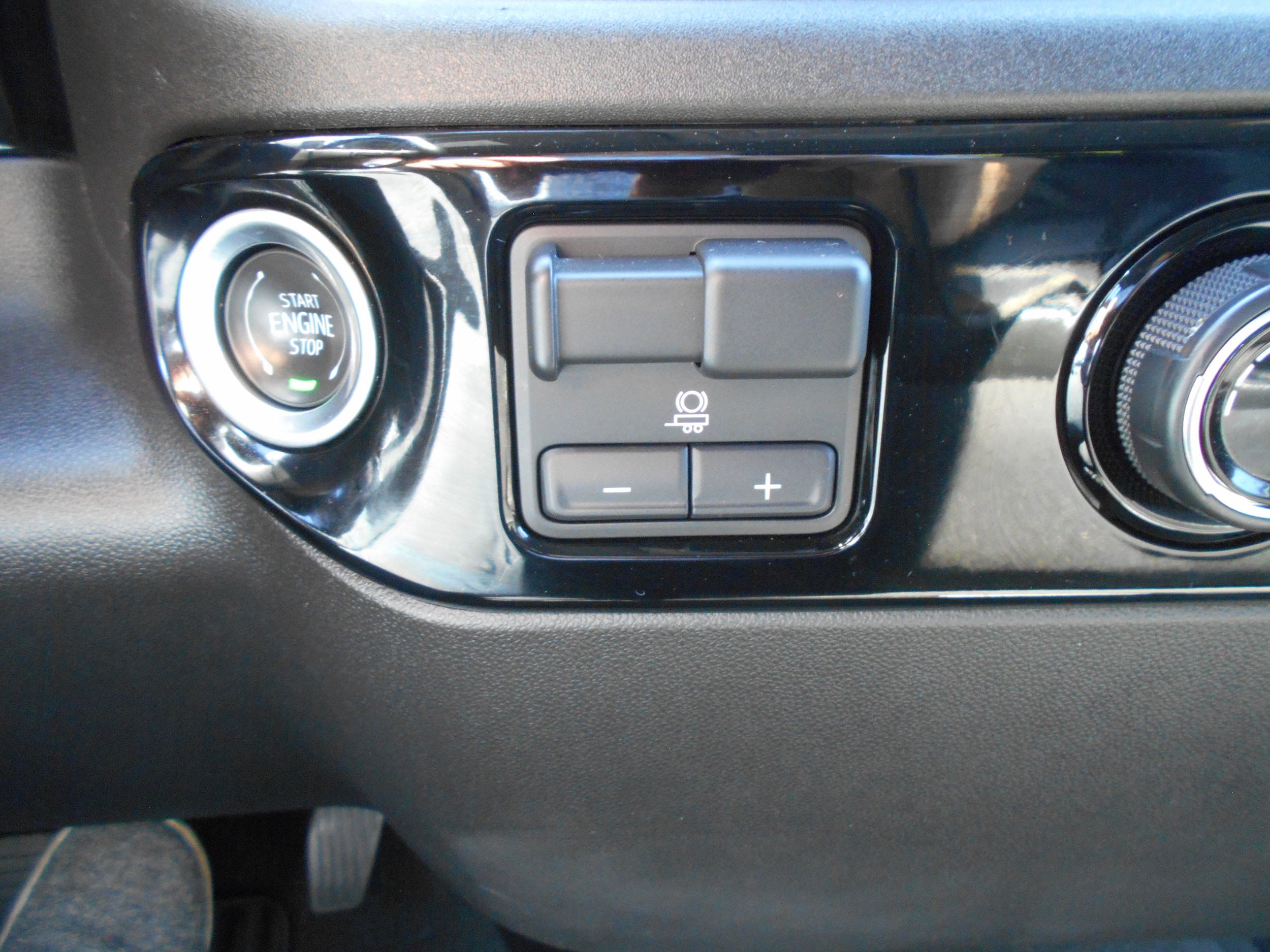 2024 Chevrolet Silverado 2500HD LT - Photo 17