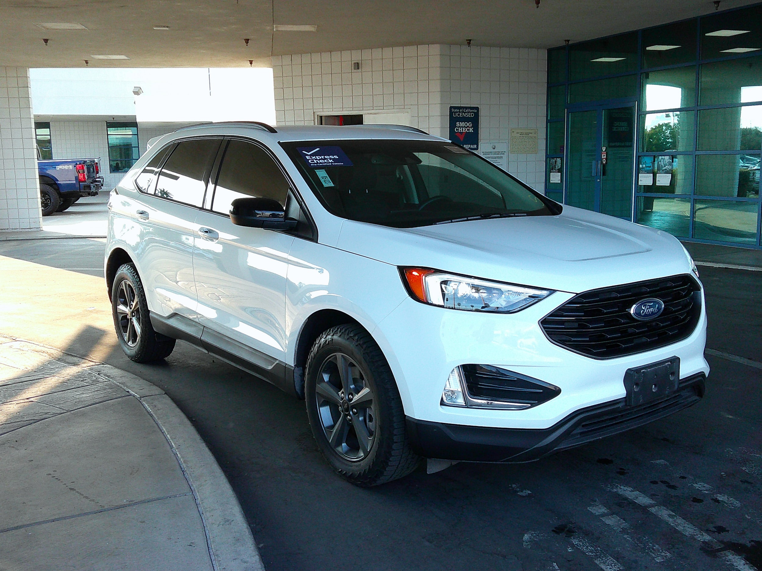 2023 Ford Edge SUV 