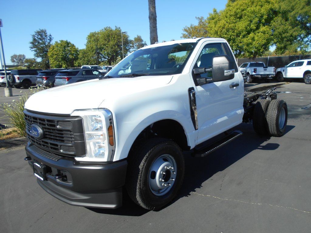 New Ford Superduty trucks 2026 Ford F-350 Chassis XL CB for sale near you in Corning, CA