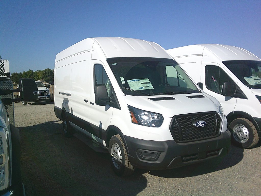  Ford Transit-350 Cargo