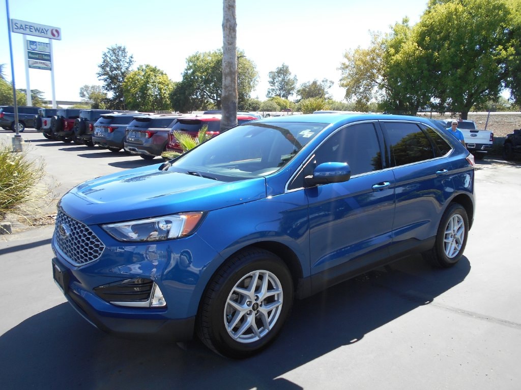 2024 Ford Edge SUV 