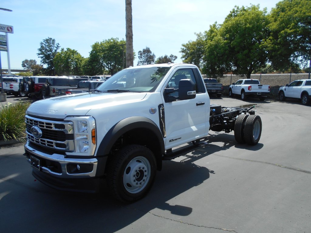 2026 Ford F-550 Chassis Truck Regular Cab 