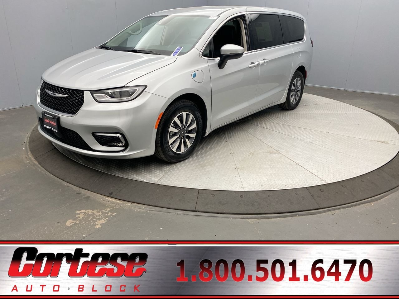 2023 Chrysler Pacifica Hybrid Touring L
