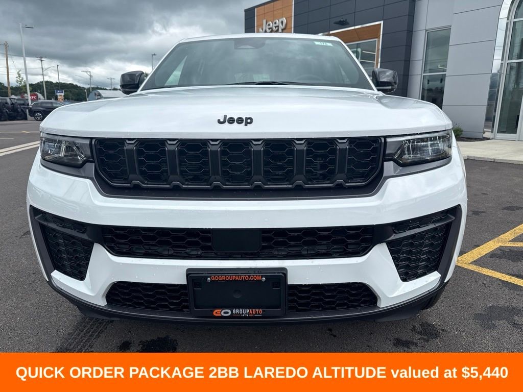 New 2026 Jeep Grand Cherokee LAREDO ALTITUDE 4X4 Sport Utility