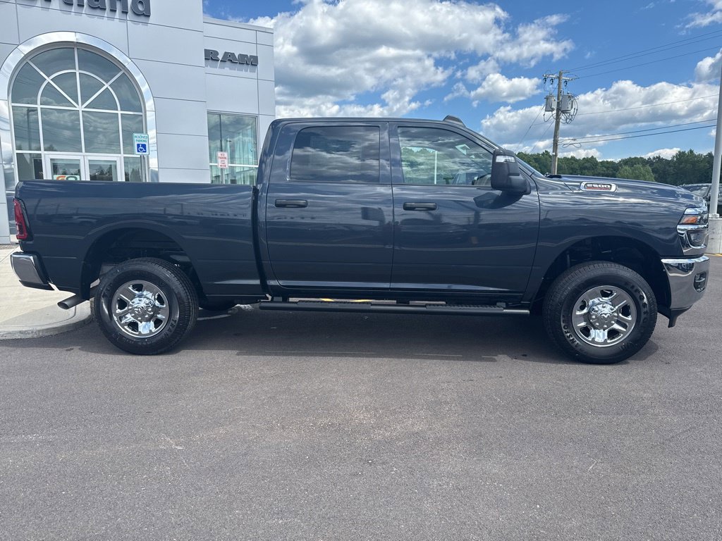 2026 RAM 2500 Tradesman - Photo 10