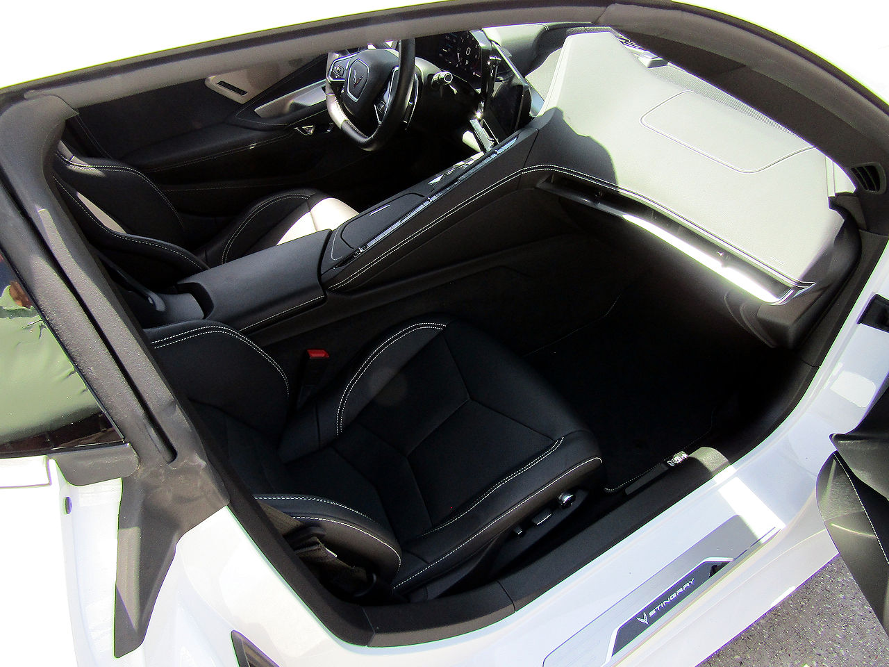 2022 Chevrolet Corvette 2LT - Photo 13