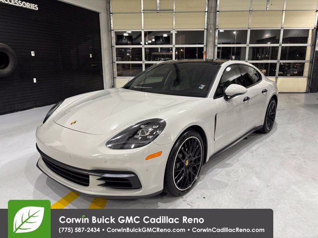 2017 Porsche Panamera