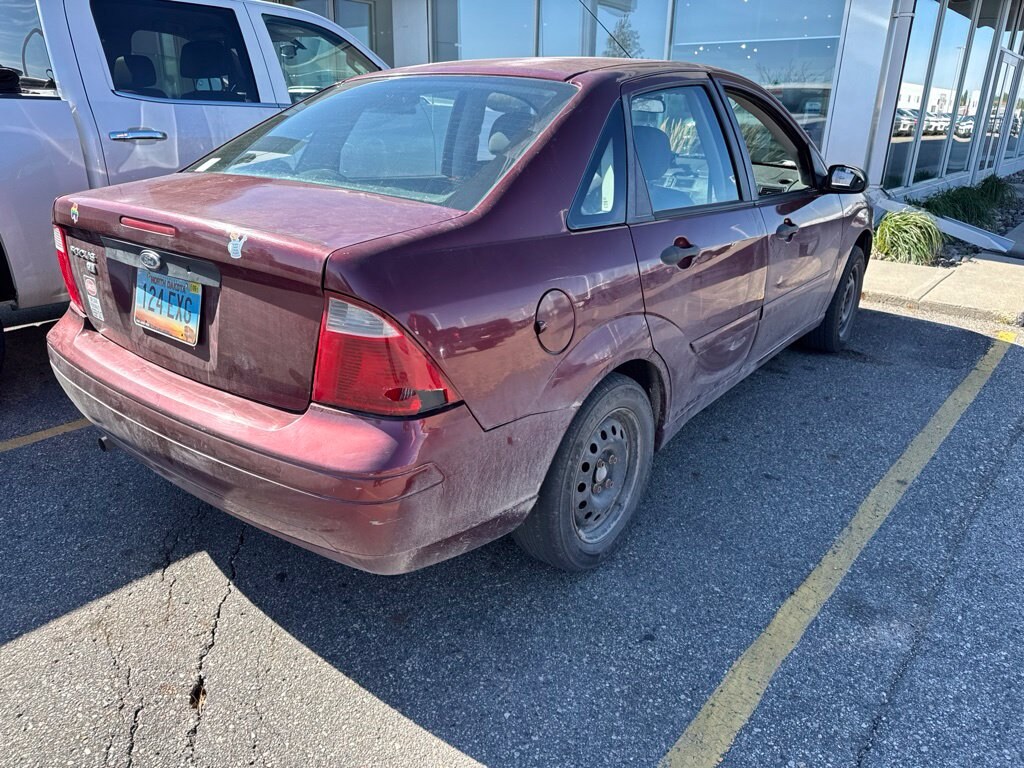Used 2007 Ford Focus Sedan