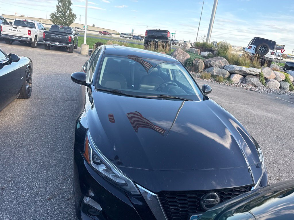 Used 2019 Nissan Altima 2.5 SV Sedan