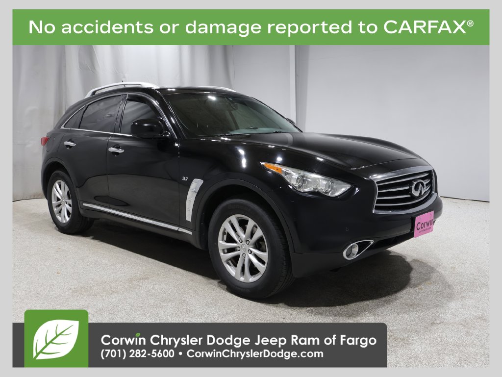 2016 INFINITI QX70