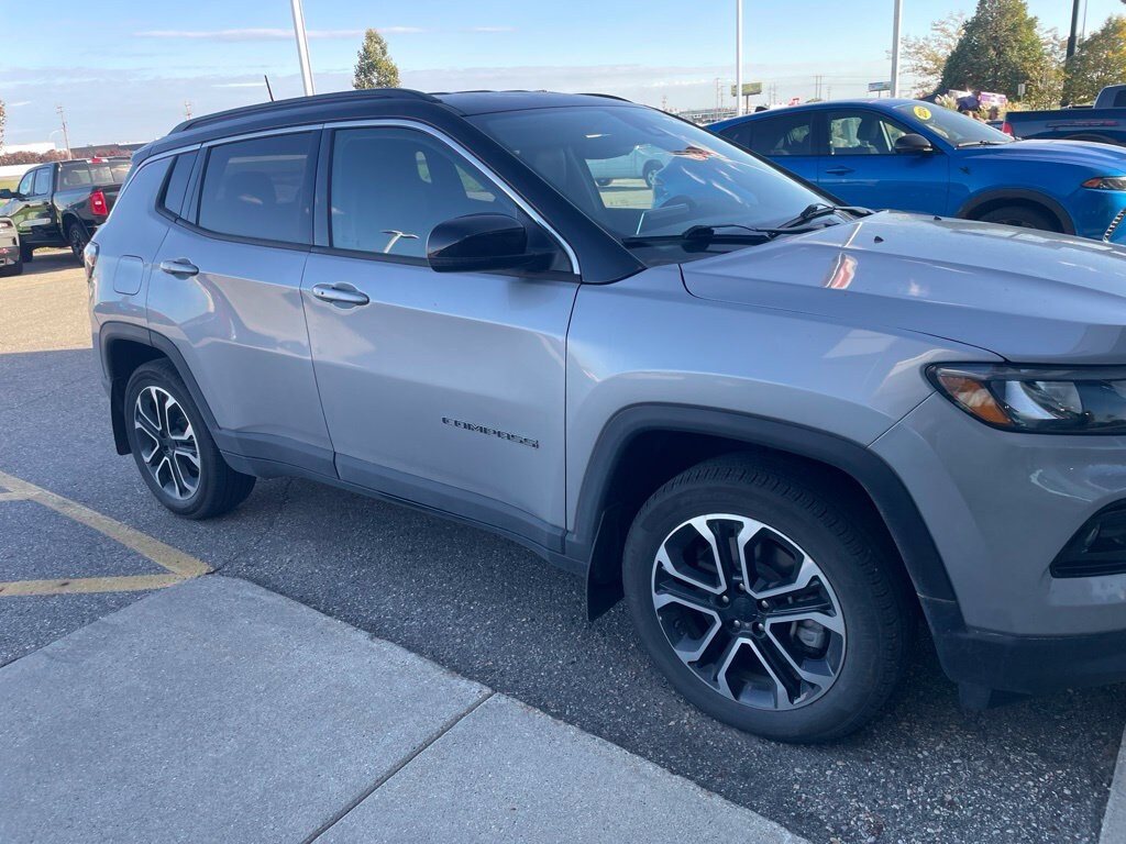 Used 2024 Jeep Compass Limited SUV