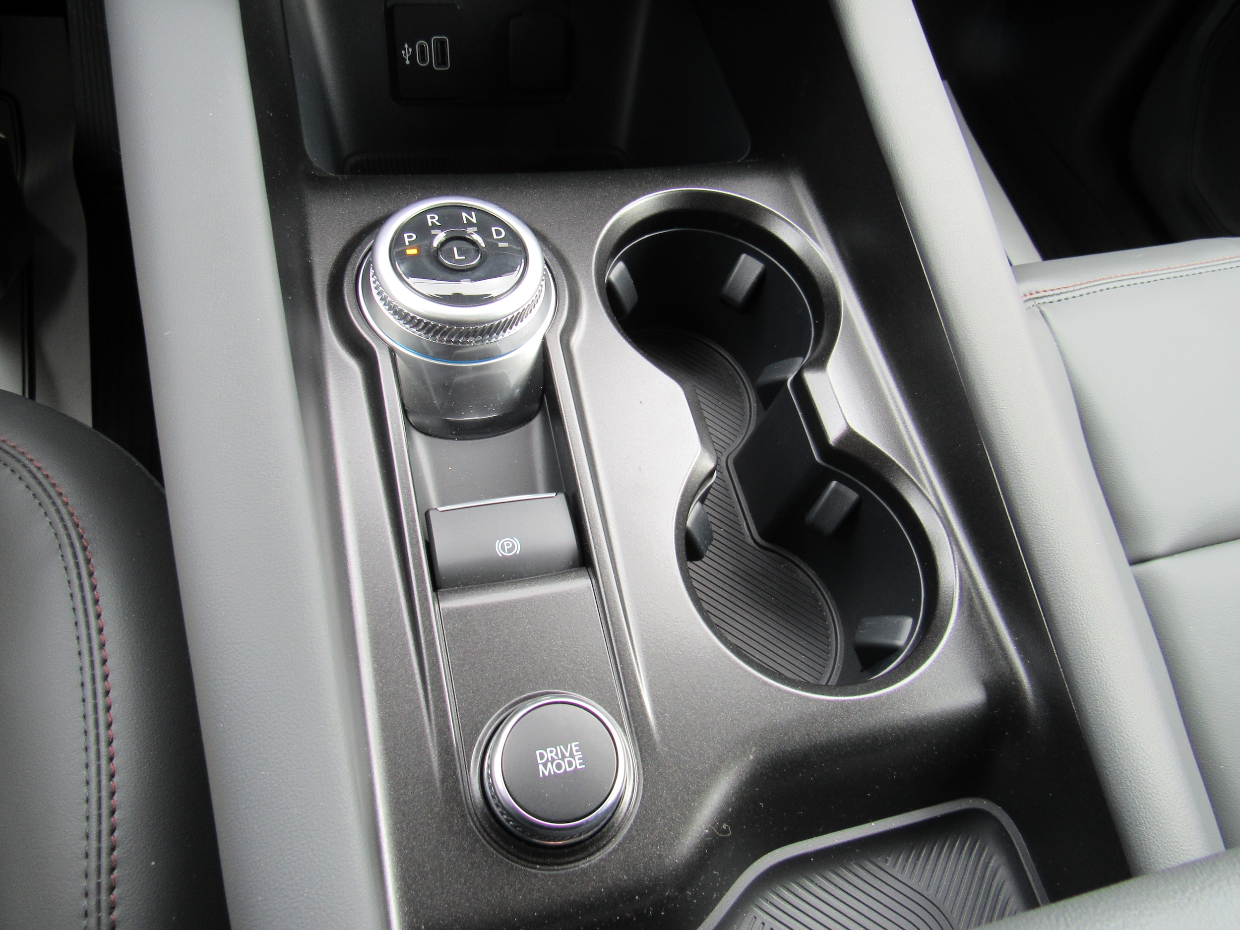 2026 Ford Explorer Active - Photo 27