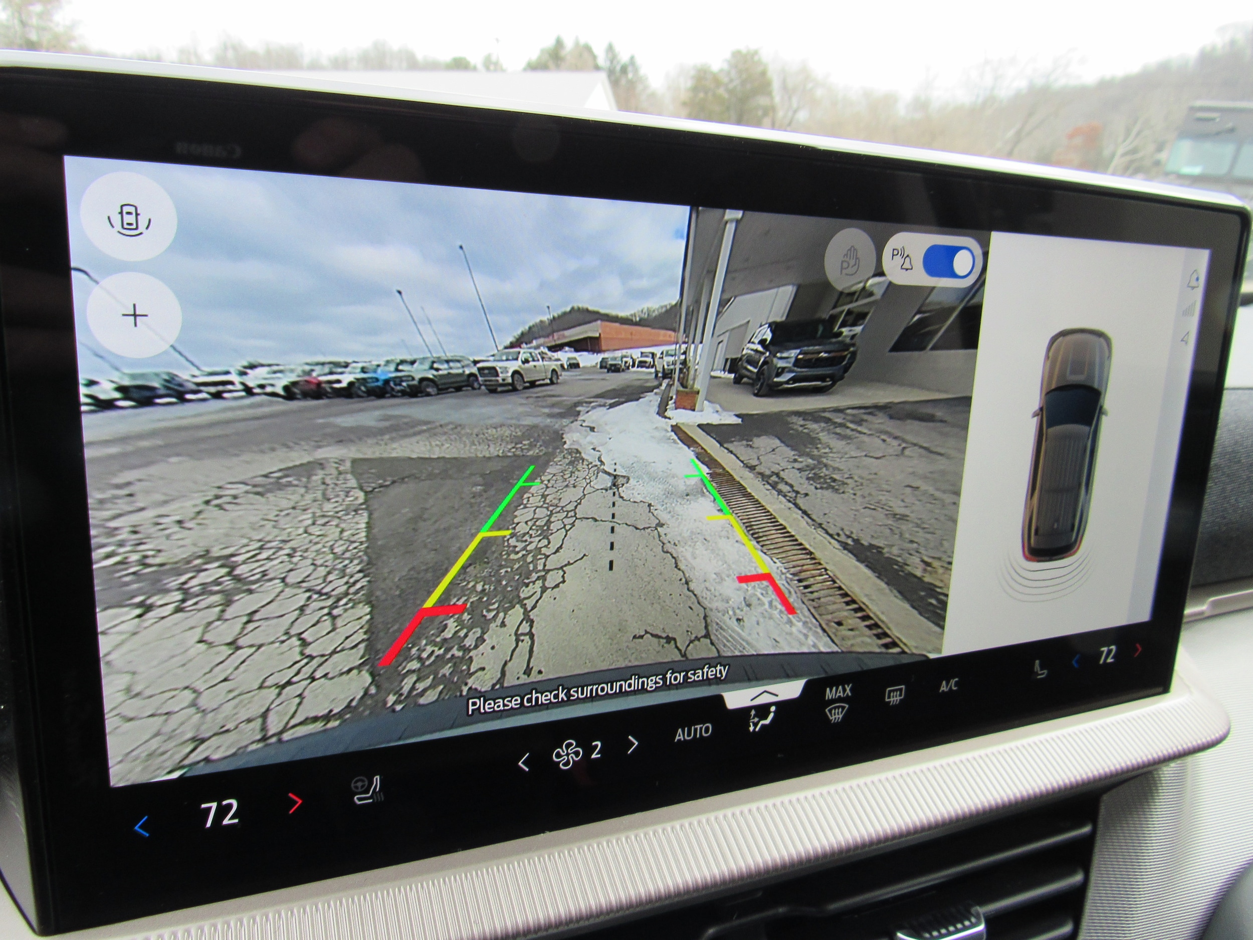 2026 Ford Explorer Active - Photo 25