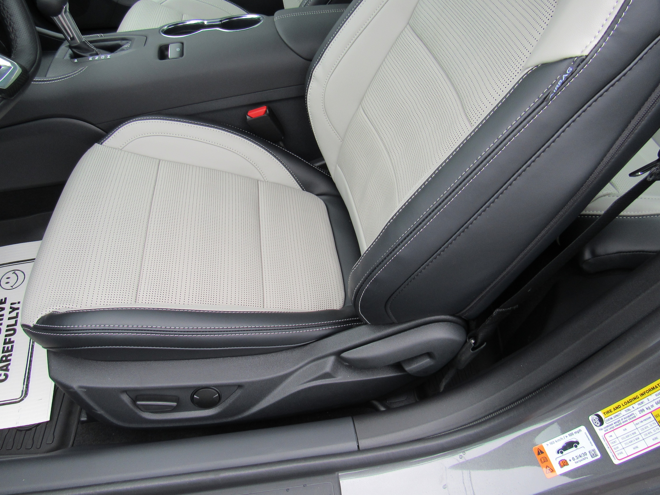 2026 Ford Mustang GT Premium Fastback - Photo 19