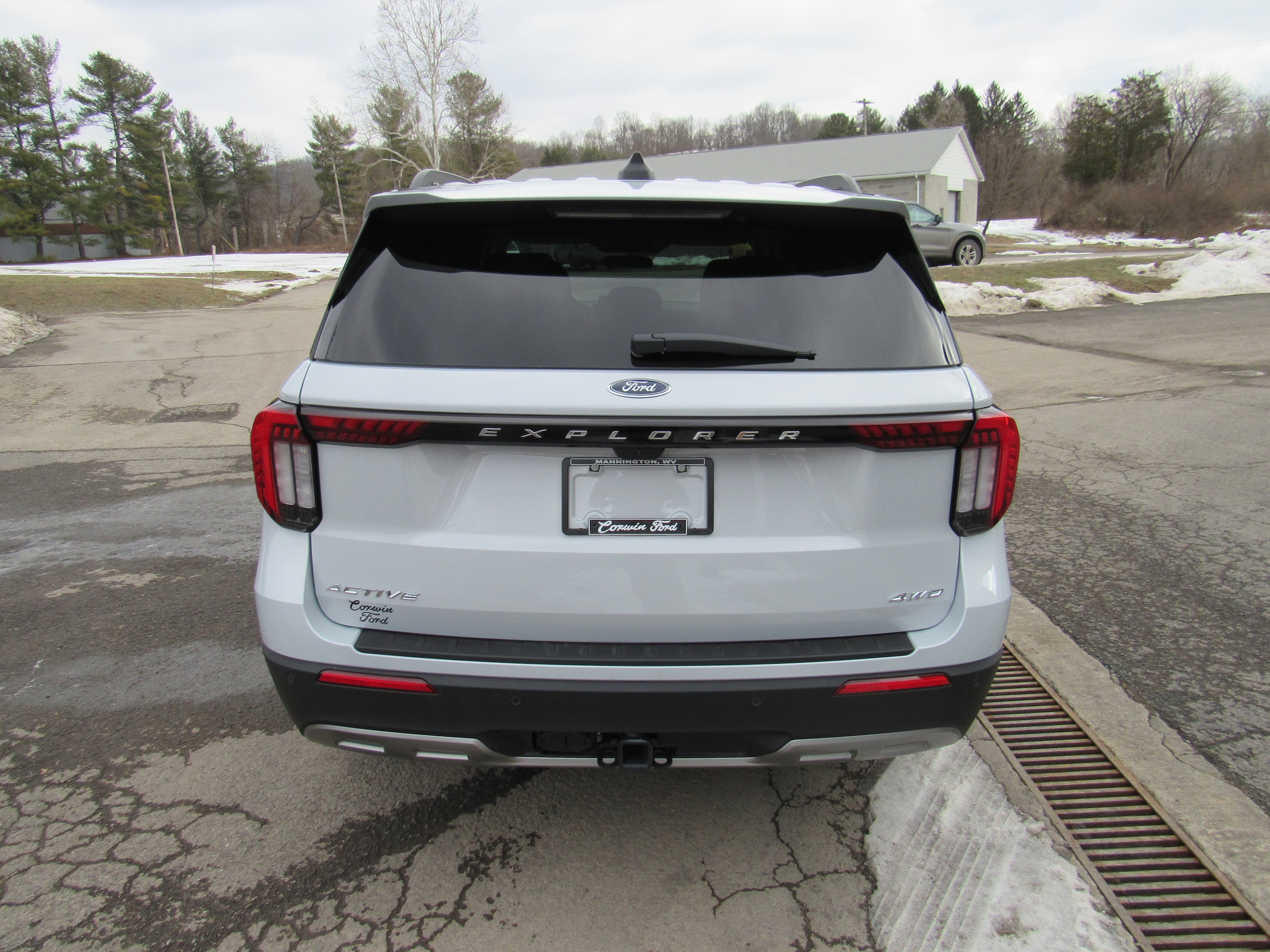 2026 Ford Explorer Active - Photo 7