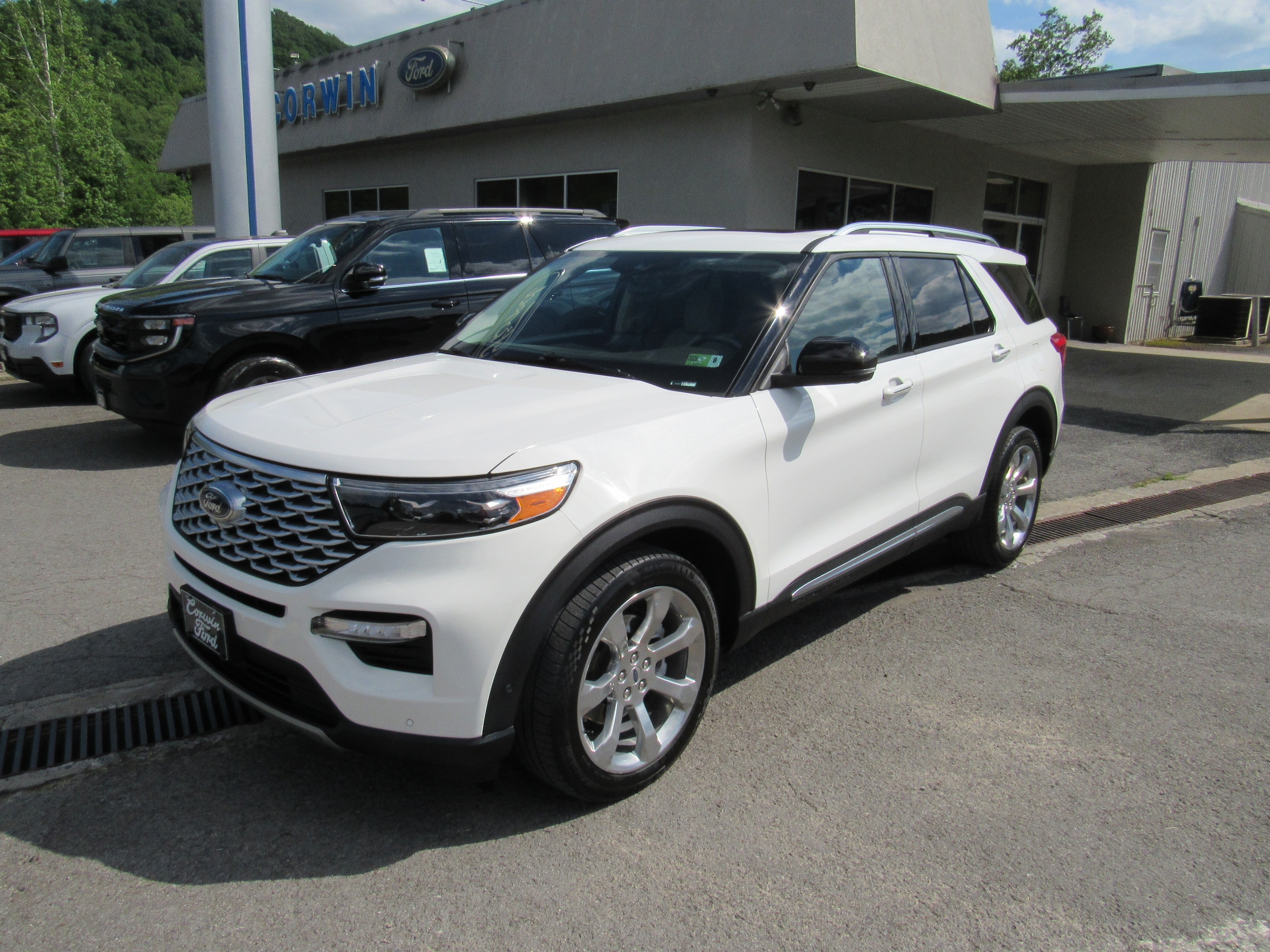 2020 Ford Explorer