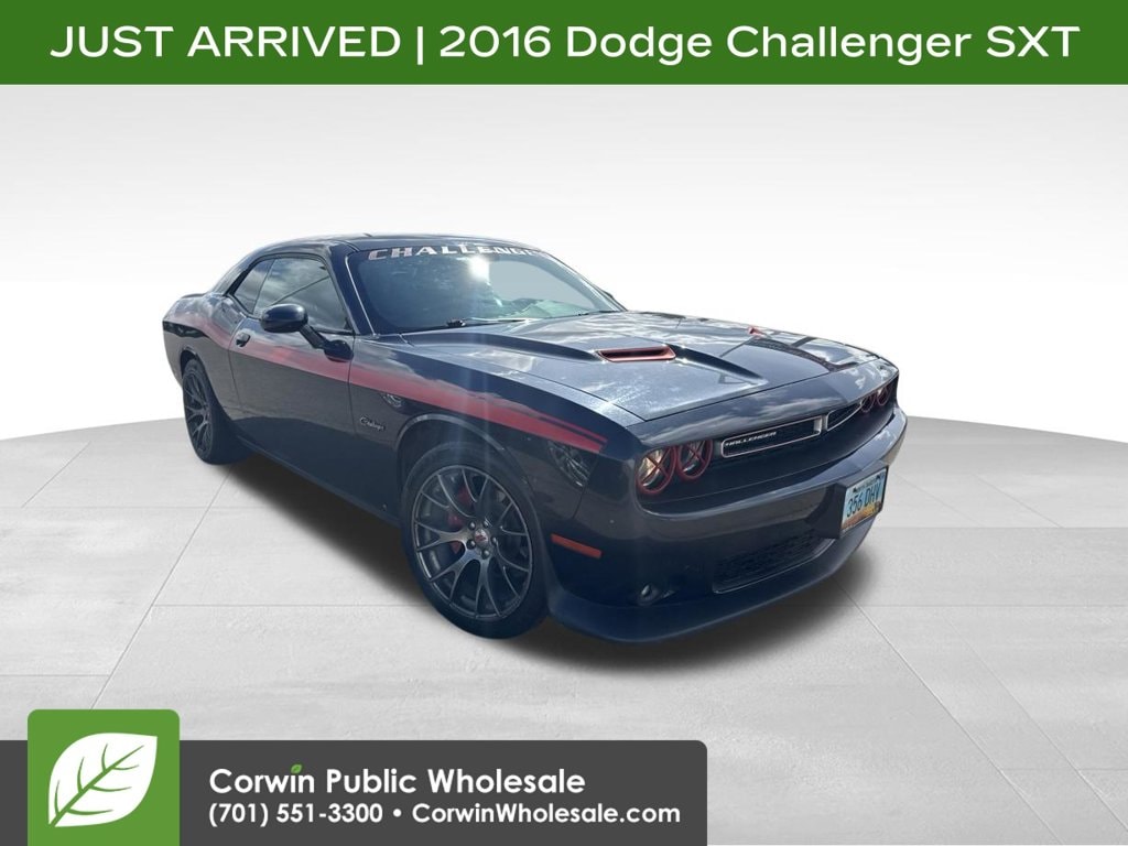 2016 Dodge Challenger SXT