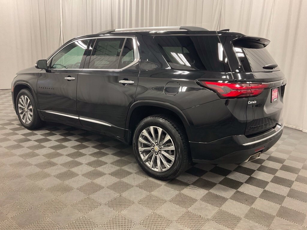 Used 2023 Chevrolet Traverse Premier SUV