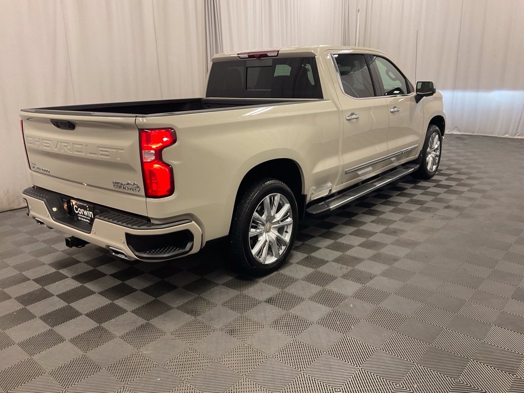 Used 2026 Chevrolet Silverado 1500 High Country with VIN 1GCUKJE82TZ357888 for sale in Moorhead, Minnesota