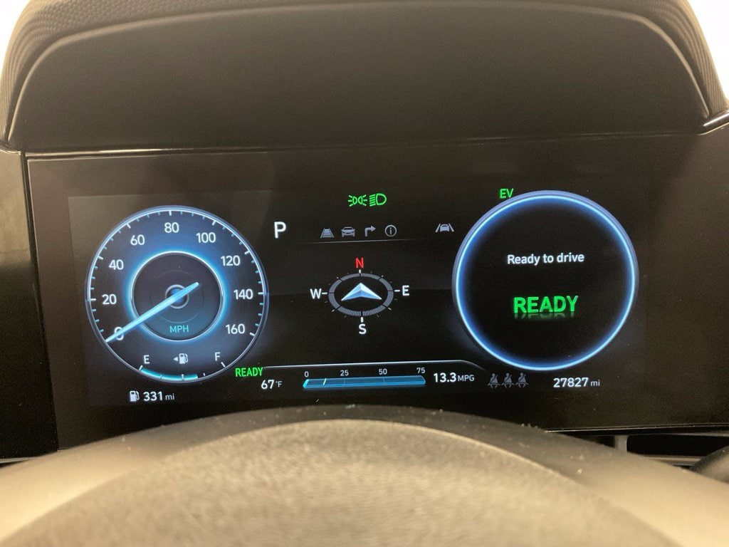 Used 2025 Hyundai Elantra Limited with VIN KMHLN4DJXSU165893 for sale in Moorhead, Minnesota