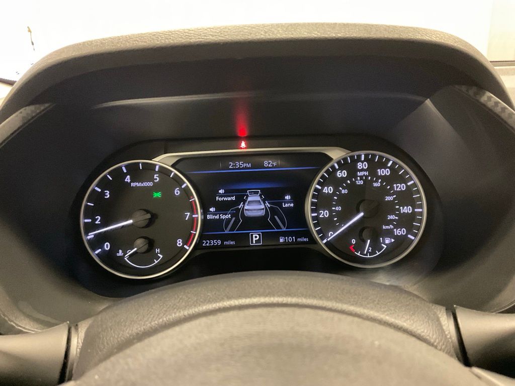 Used 2025 Nissan Sentra SV with VIN 3N1AB8CV3SY313477 for sale in Moorhead, Minnesota