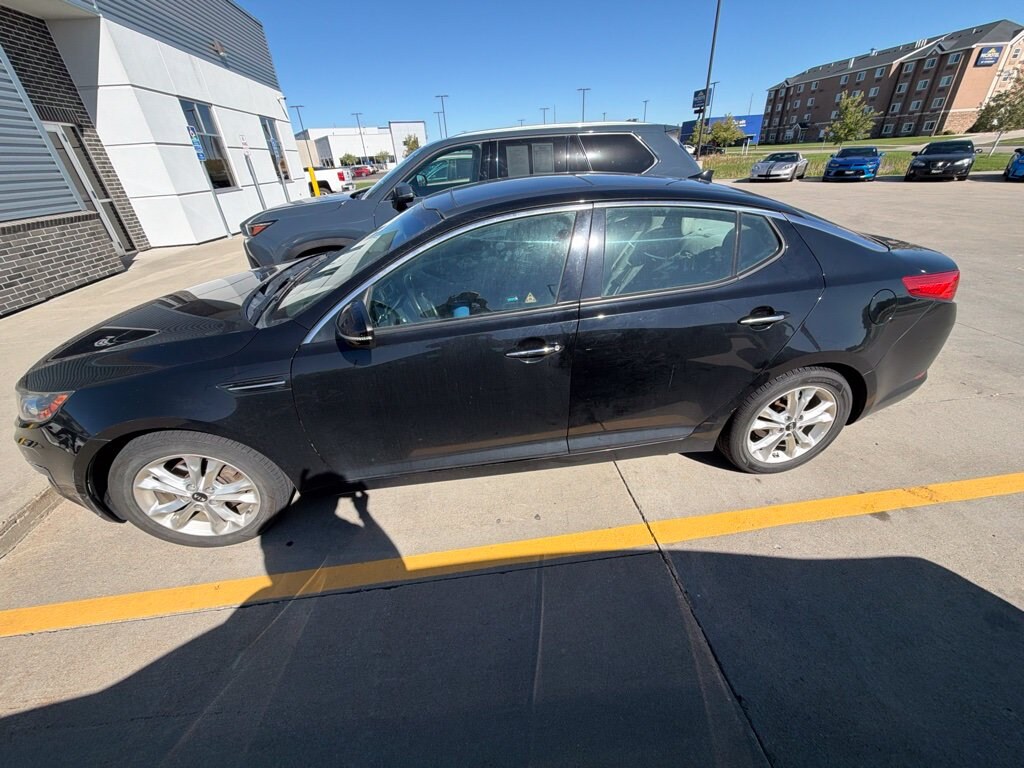Used 2011 Kia Optima EX Sedan