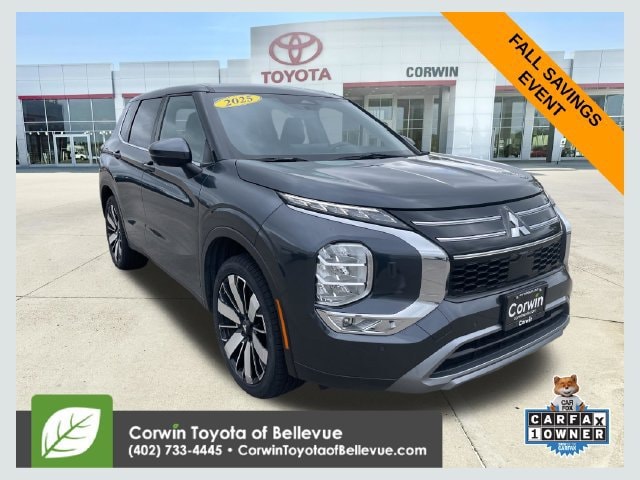 2025 Mitsubishi Outlander SE