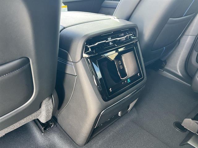 2026 Cadillac Escalade IQ Luxury - Photo 28