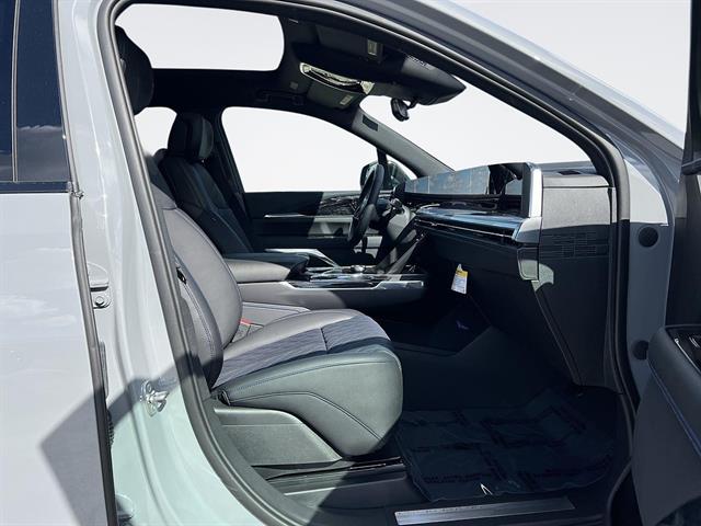 2026 Cadillac Escalade IQ Luxury - Photo 33