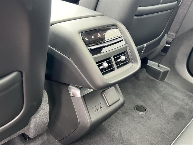 2026 Cadillac LYRIQ V - Photo 29