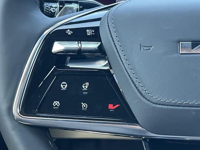 2026 Cadillac LYRIQ V Premium - Photo 13