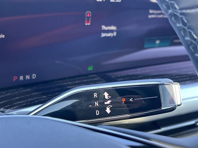 2026 Cadillac Escalade IQ Luxury - Photo 16