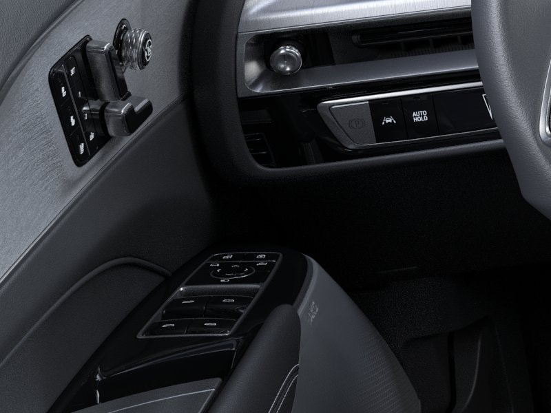 2027 Cadillac LYRIQ V - Photo 22