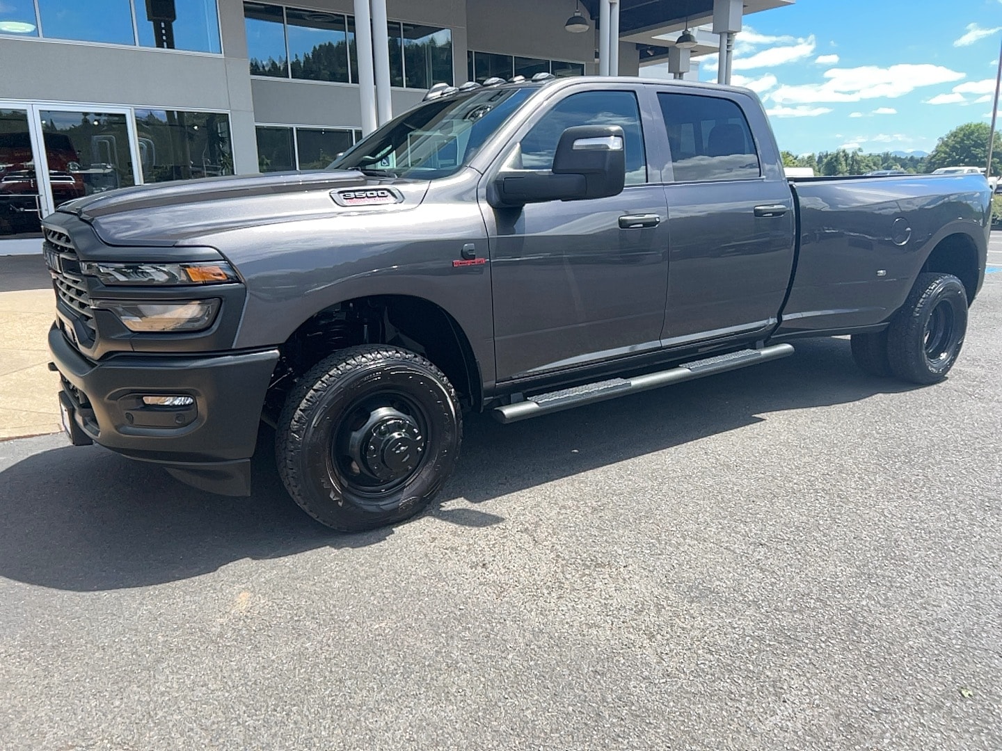 2025 RAM 3500 Pickup