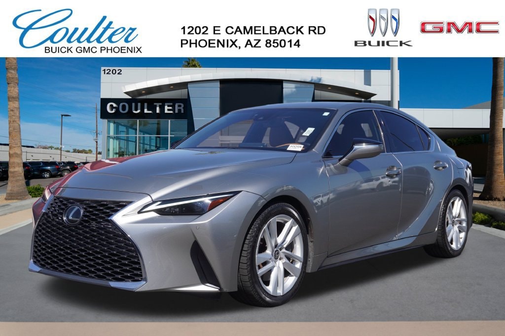 2021 Lexus IS