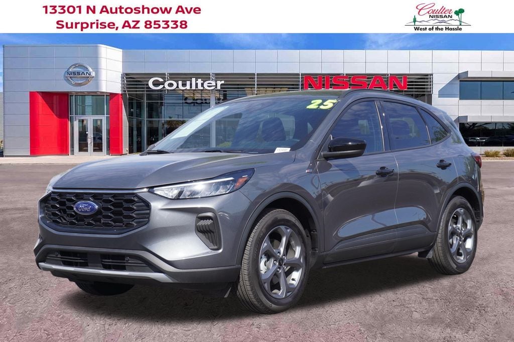 2025 Ford Escape Hybrid ST-Line