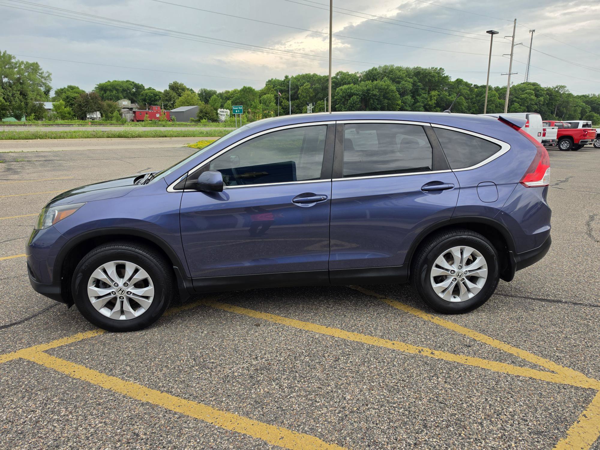 Used 2014 Honda CR-V EX with VIN 5J6RM4H55EL050332 for sale in Annandale, Minnesota