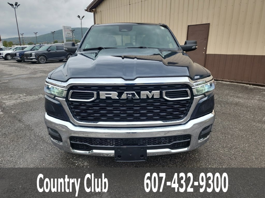 New 2026 Ram 1500 BIG HORN CREW CAB 4X4 5'7 BOX Pickup