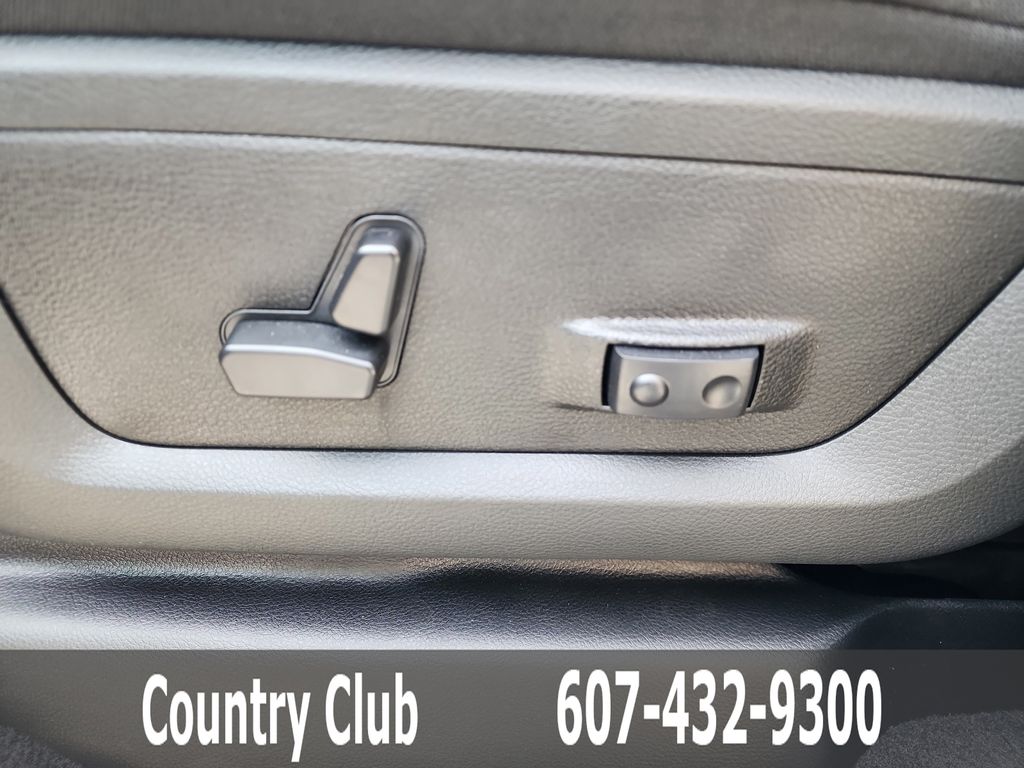 2026 RAM 2500 Big Horn - Photo 12