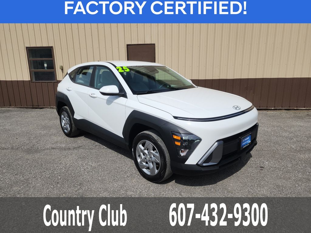 2025 Hyundai Kona SE