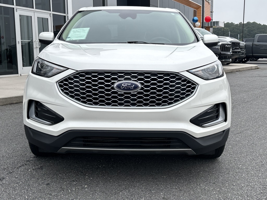 Used 2024 Ford Edge SEL Sport Utility