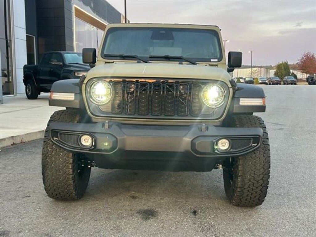 New 2026 Jeep Wrangler 4-DOOR WILLYS Sport Utility