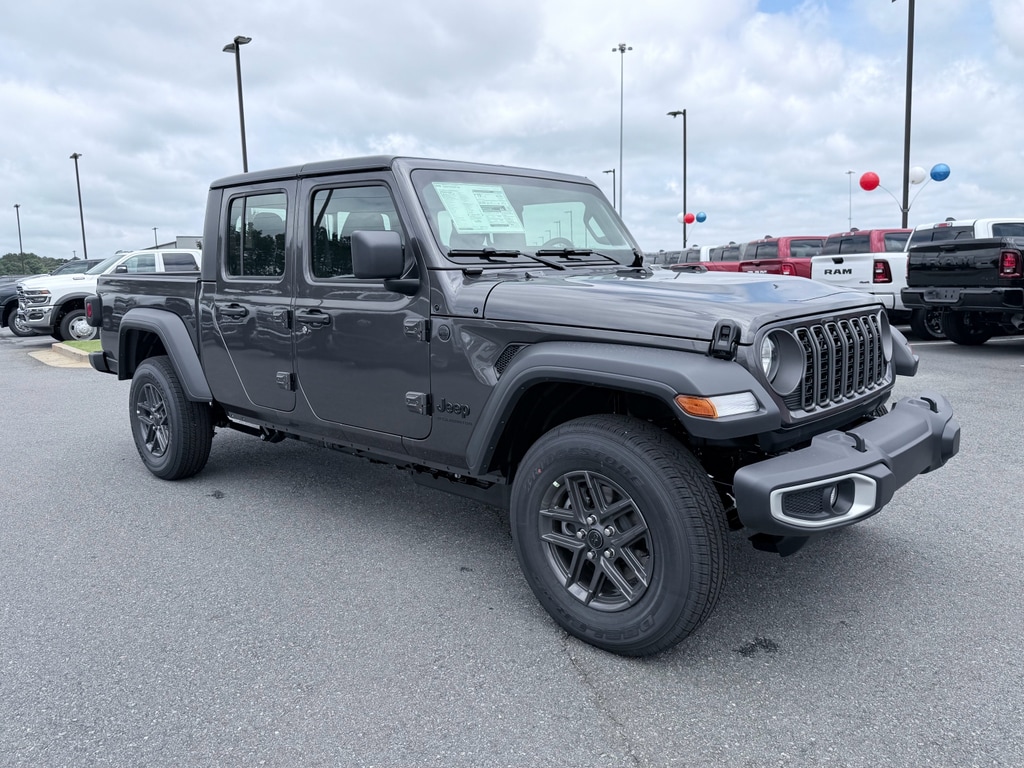 New 2026 Jeep Gladiator SPORT 4X4 Pickup