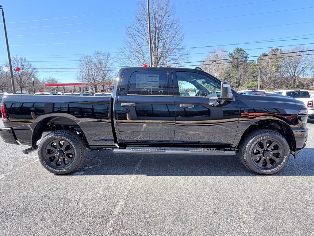 New 2026 Ram 2500 BLACK EXPRESS CREW CAB 4X4 6'4 BOX Pickup