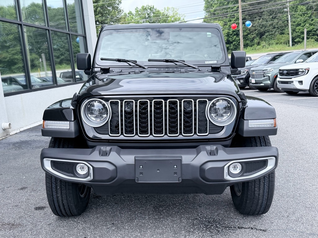 Used 2025 Jeep Wrangler Sahara Sport Utility