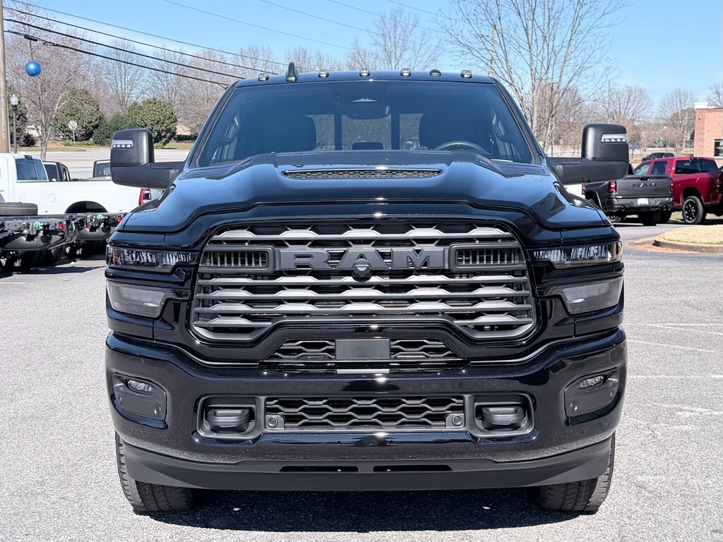 New 2026 Ram 2500 BLACK EXPRESS CREW CAB 4X4 6'4 BOX Pickup