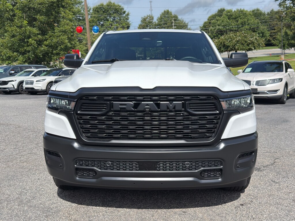 New 2026 Ram 1500 TRADESMAN CREW CAB 4X2 5'7 BOX Pickup