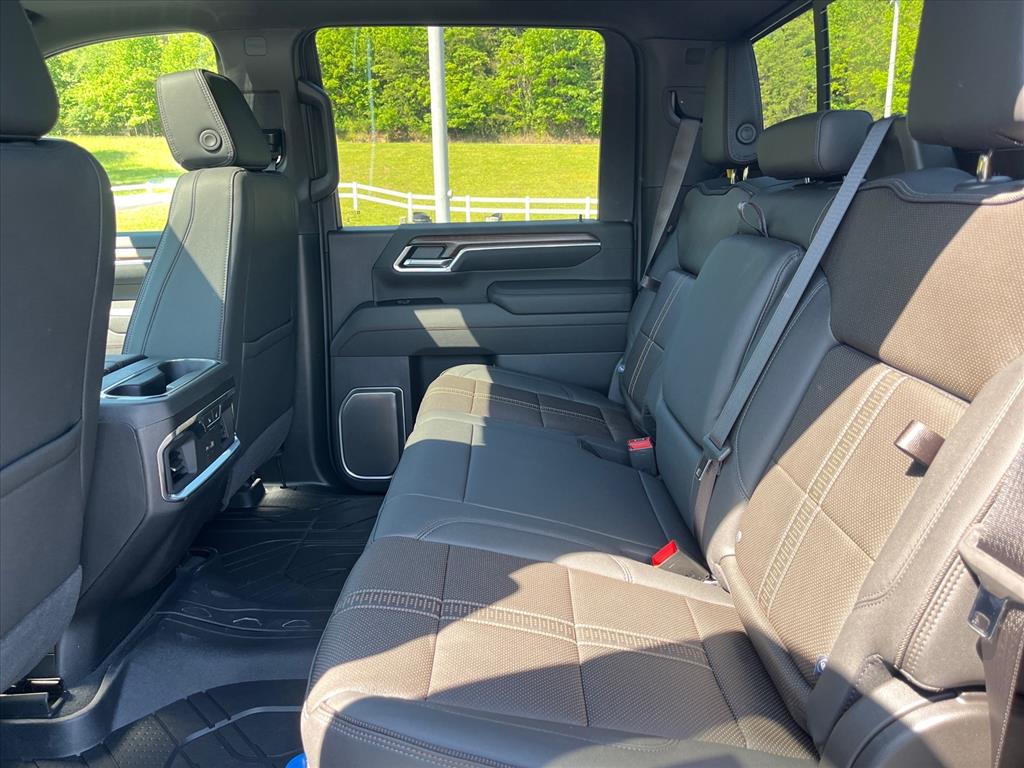 2026 Chevrolet Silverado 2500 HD High Country - Photo 28