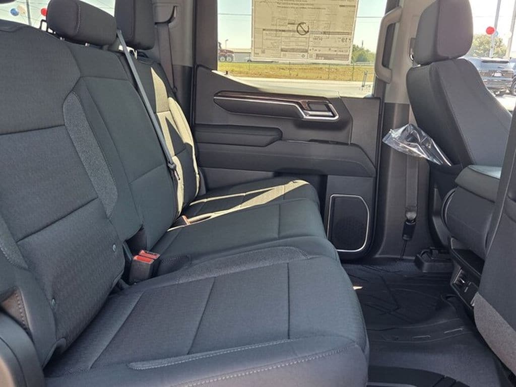 2026 Chevrolet Silverado 1500 RST - Photo 15